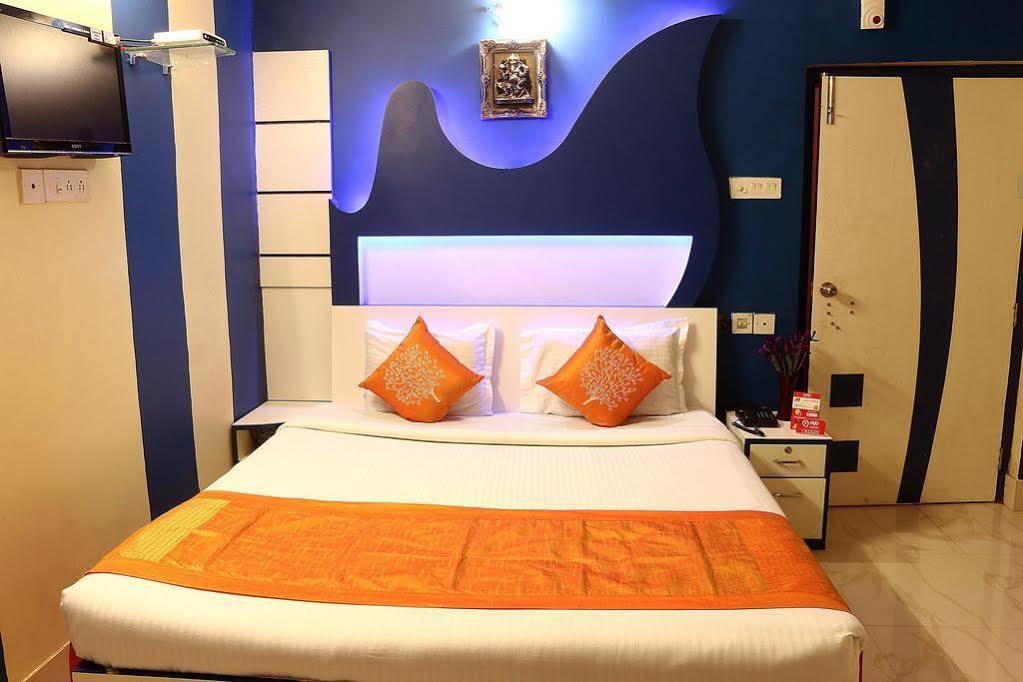 Super Hotel O Tagore Park Ruby Road Калькутта Экстерьер фото