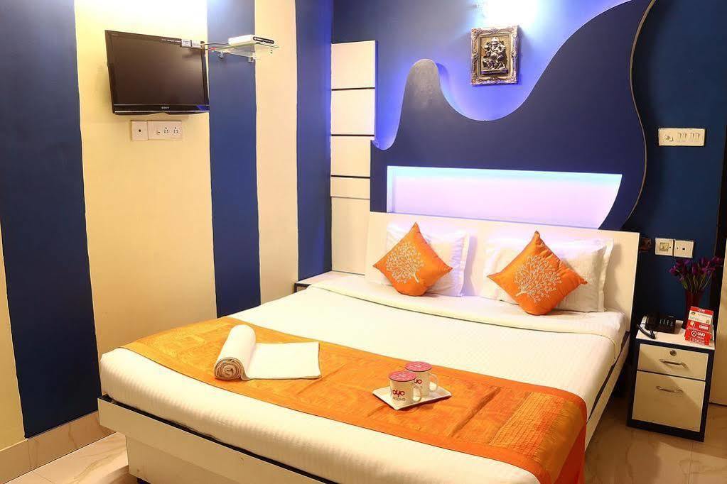 Super Hotel O Tagore Park Ruby Road Калькутта Экстерьер фото